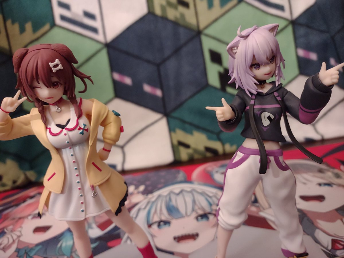 Listless_Chuuni's tweet photo. Yubi! Yubi! Mogu~ Mogu~
It's been literally forever since I've gotten figures.
But I had to get these 100% https://t.co/AnpKMvPooa