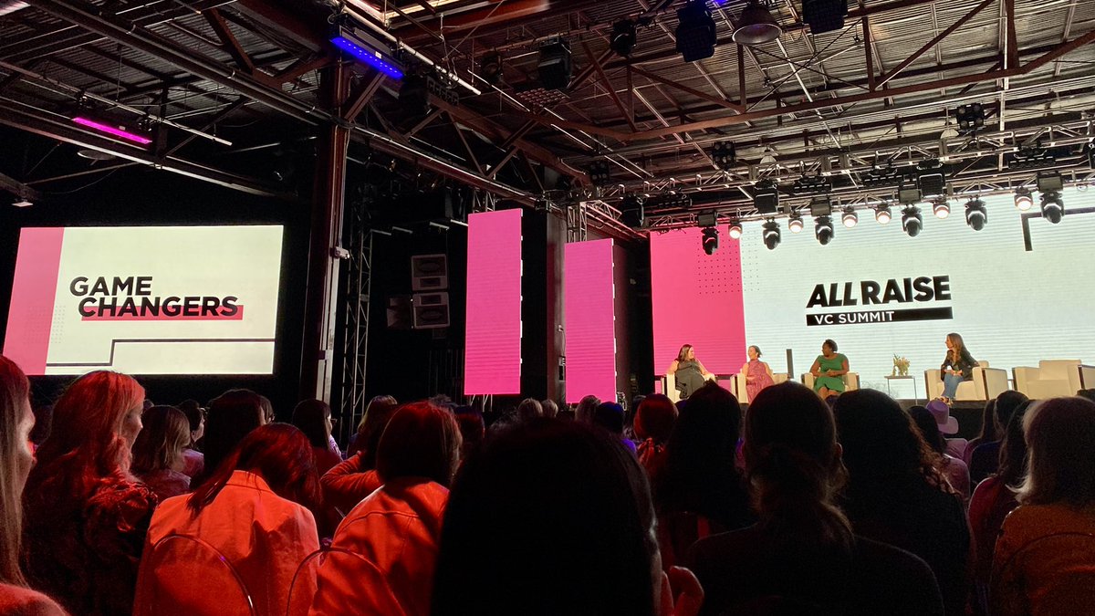 mandysalzman's tweet photo. Attending @AllRaise #AllRaiseVCSummit SF and if you're here as well let's connect! Also - we're #hiring at Smash Capital and would love to meet any one interested in joining our team! https://t.co/zGJieQx8mC