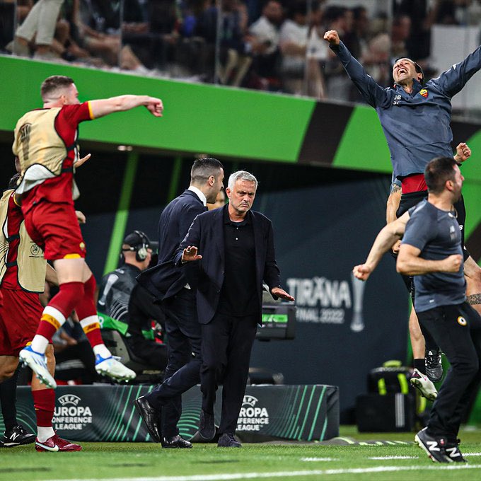MatthewStanger's tweet photo. When they’ve got Madrí on draught but you’re obliged to tell the lads it’s just another standard lager https://t.co/GurchlJvHn