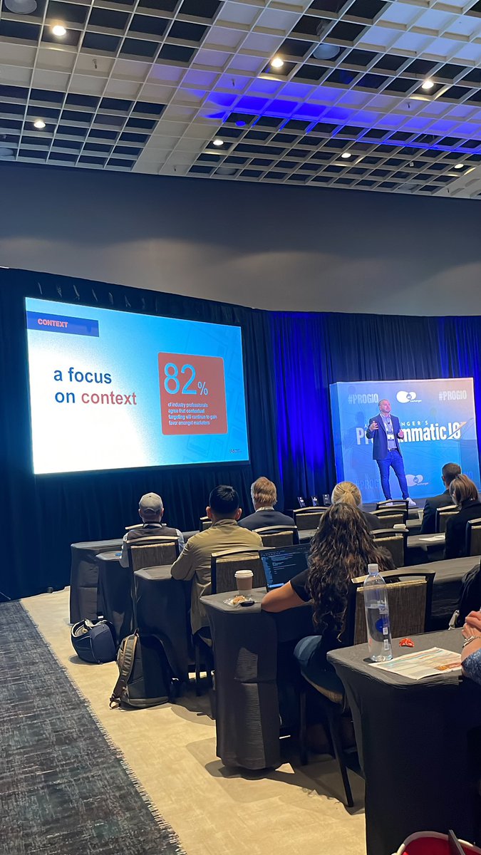 iamheleneparker's tweet photo. I absolutely agree that contextual targeting is growing and will continue to gain traction amongst marketers @tonytonymarlow from @integralads #progio #progiolv @adexchanger it is a must! Look into it now! https://t.co/kQ5tvcJnL3