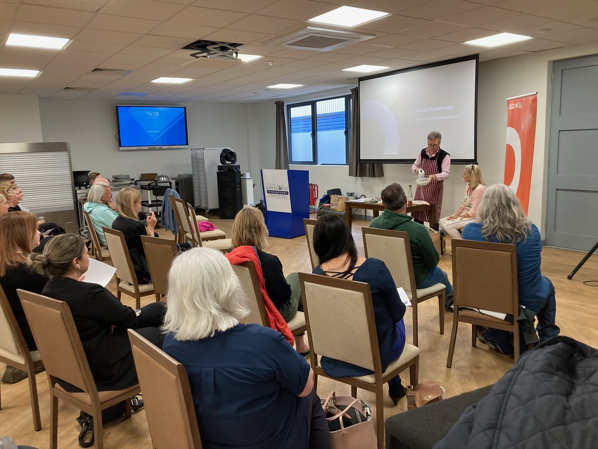 Chrissy_B68's tweet image. #business #growth tips mixed in with some meringue making (as you do!) at @OldMillAFP  joint business breakfast this morning with @Barclays and @rocketmakers at the @BathandWest Great, informative and relaxed event @OMIsobelleB