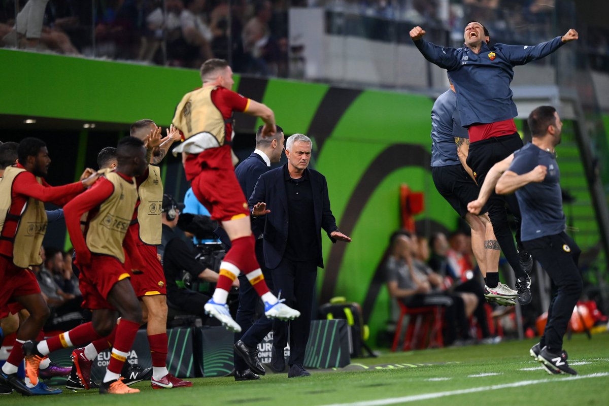 robertmarawa's tweet photo. Roma's Head Coach Jose Mourinho the 1st to win all UEFA club trophies, Champions League with Porto &amp; Inter Milan, Europa League with Porto &amp; Manchester United!! 
And now Europa Conference League!!
Serial trophy winner!! 

CONGRATULATIONS Sir and well done @Roma 🏆🏅🥇🏆🥇🏅 https://t.co/Yi0zXga5Uz