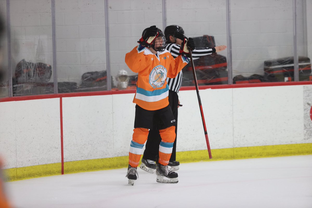 I had a great time playing with <a href="/Ean_Mendeszoon/">Ean Mendeszoon</a> and <a href="/Trops_Hockey/">Tropics Hockey</a> this past weekend at the World Youth Championship in Philly! Big thanks to coach Ean and the Tropics organization!
