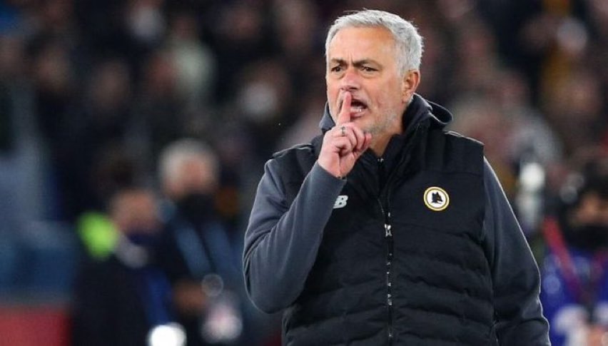 EPLworld's tweet photo. ✅ دوري ابطال اوروبا 
✅ الدوري الاوروبي 
✅ دوري المؤتمر الاوروبي 

في وقتٍ يقول فيه الناس بأنه #انتهى ، جوزيه مورينهو اليوم يحقق دوري المؤتمر الاوروبي ويصبح ثالث مدرب يحقق 3 بطولات اوروبية مختلفة بعد جيوفاني تراباتوني اودو لاتيك 

سبيشل ون 👏 https://t.co/vclvlZJBMq