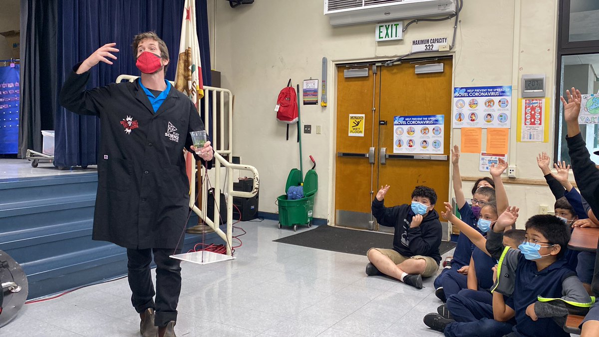 Our first assembly in what feels like forever! ❤️ Thank you so much <a href="/fleetscience/">Fleet Science Center</a> &amp; <a href="/nsdleti/">@nsdleti</a> for making this happen!! #nsdnow <a href="/ih_hawks/">Ira Harbison</a> @AmyWert4 <a href="/Angelica_Room4/">Angelica Hernandez</a>