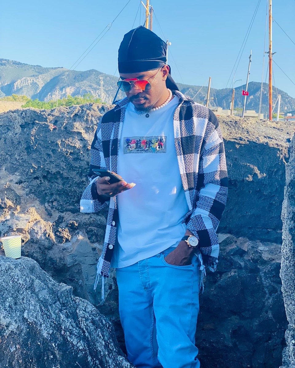 Official_Uyi's tweet photo. 🕊 https://t.co/Ke6UZCxVxJ