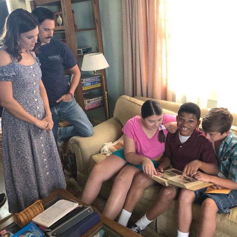 tvfangirl12's tweet photo. Goodbye Pearson Family I will miss you terribly😭😭😭
#ThisIsUs #ThisIsUsTheFinalChapter https://t.co/TbbqOJV7Bk
