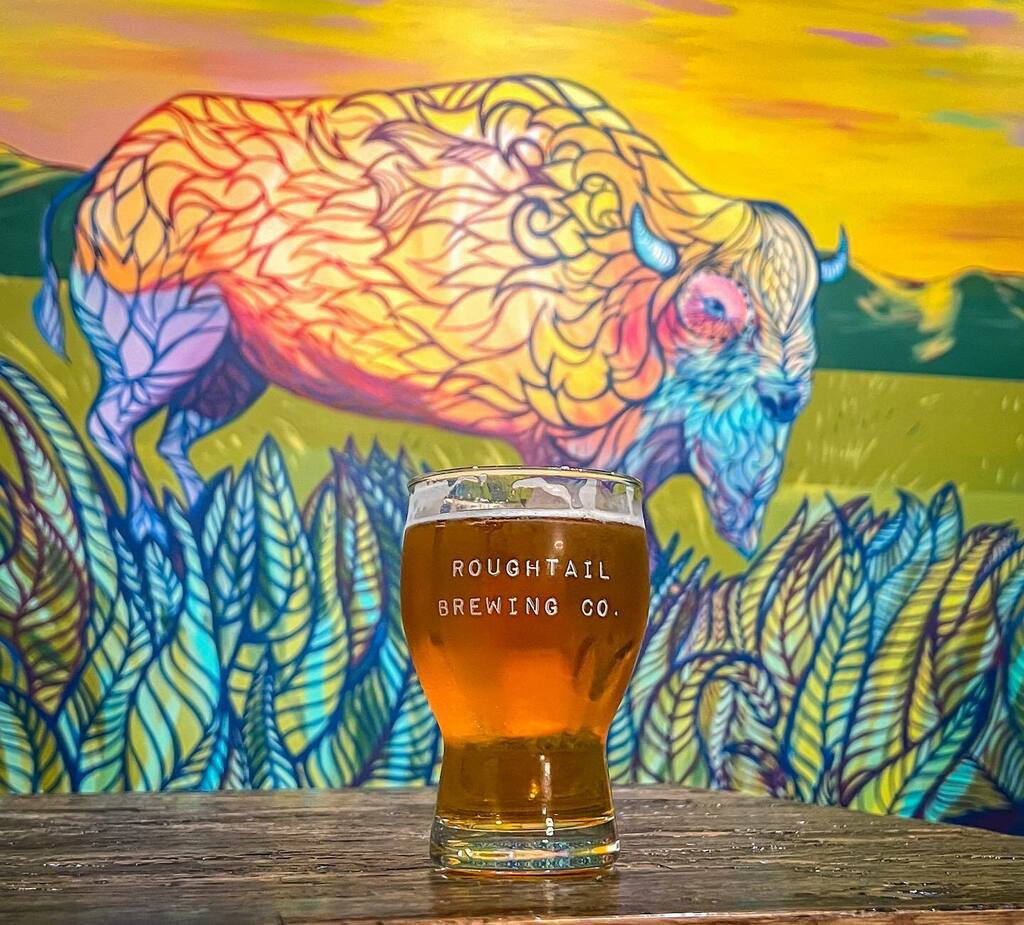 Hopstories's tweet photo. Sampling what Oklahoma has to offer at @roughtailbrewingco! https://t.co/TkrUWwIcnQ https://t.co/5dameQAwlV