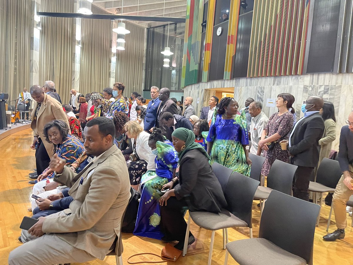 RSAHC_NZ's tweet photo. #AfricaDay2022 : Aotearoa was ablaze in color , aroma and excellency as it showcased her contribution to creating a better , inclusive and caring Aotearoa @NanaiaMahuta @MFATNZ @DIRCO_ZA @IbrahimomerNZ https://t.co/tyAFRUcSF7