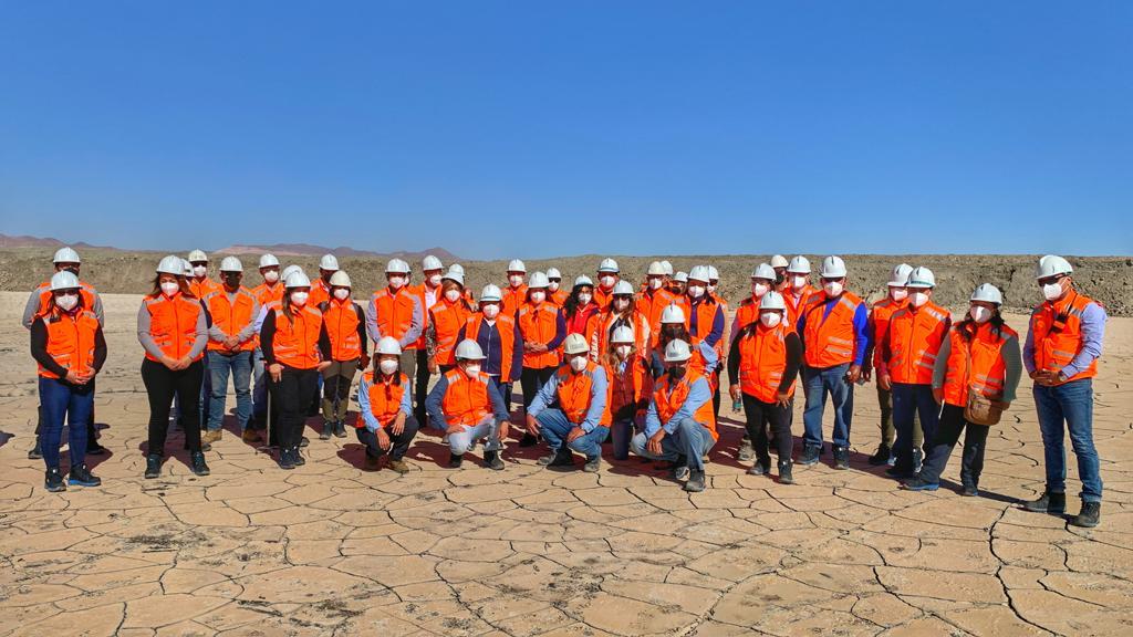 aminerals's tweet photo. La comunidad de #SierraGorda junto a la alcaldesa @deborahparedess visitaron y conocieron las instalaciones de #MineraCentinela 🙌

¡Desarrollamos minería para un futuro mejor! https://t.co/4xmMN6YsZ0