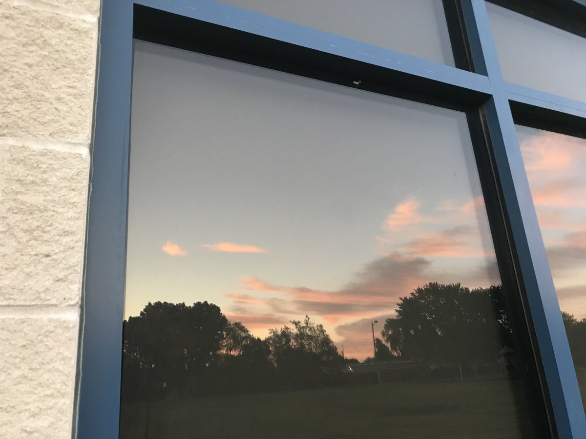 ANTAGONlSTlC's tweet photo. 4/30/21
Went to my old school’s playground and saw the sky from a new perspective
#look_up https://t.co/g7QHOokuSy