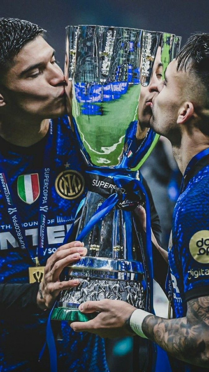 fede720's tweet photo. @alezzolol just to remember https://t.co/ZxRh862WH4