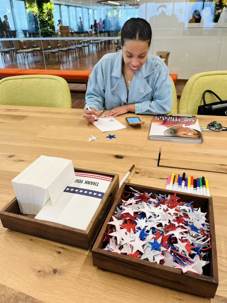 jackiedavissays's tweet photo. In honor of #MemorialDay, more than 20 @Salesforce #Trailblazers in the #Atlanta Hub crafted over 60 handwritten cards ✍️📬 in support of @soldiersangels! 🇺🇸
-
#veterans #heroes #military #VTO #SalesforceOhana #Vetforce #VolunteeringMatters #EqualityForAll https://t.co/qJ15q0rdnz
