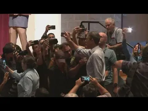 freespeechtv's tweet photo. Check out @BetoORourke calling out Greg Abbott! We need more Betos, not Abbots! #guncontrolreform #guncontrolNOW https://t.co/RHOve2YQ7s https://t.co/zeNfFKDMf6