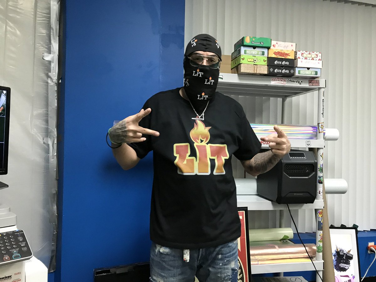 We Can Print Any NFT Into Anything #LetsWork #NFTs #Printing @freehandprofit <a href="/FLUXTRIBE420/">FLUX TRIBE</a> <a href="/Konstant_FLUX/">Konstant FLUX</a> <a href="/LITWTF/">$LIT</a> <a href="/theWeedlingz/">The Weedlingz</a> <a href="/SpookyBoysCC/">Spooky Boys Country Club</a> <a href="/fatapeclub/">Fat Ape Club</a>