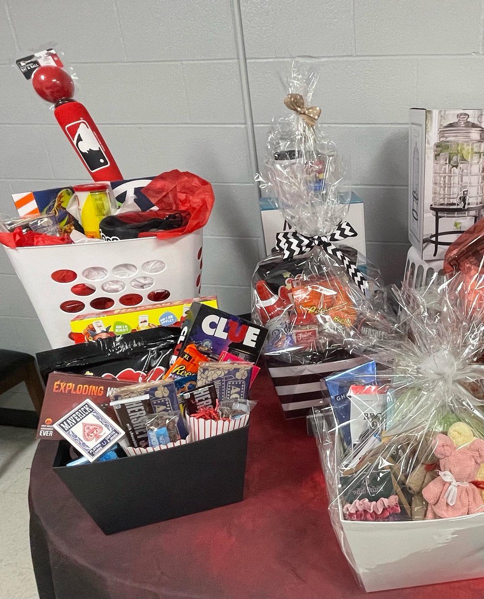 WCChargerCG's tweet photo. Come on out and join us for 2nd Annual “LOTERIA NIGHT” on June 3 from 6:30pm-9pm in the MPC building at Churchill HS. 

🎟 Tickets $20 for 14 Plays.
We can’t wait to see everyone, you won’t want to miss it!!! https://t.co/Q97sPm9KSN