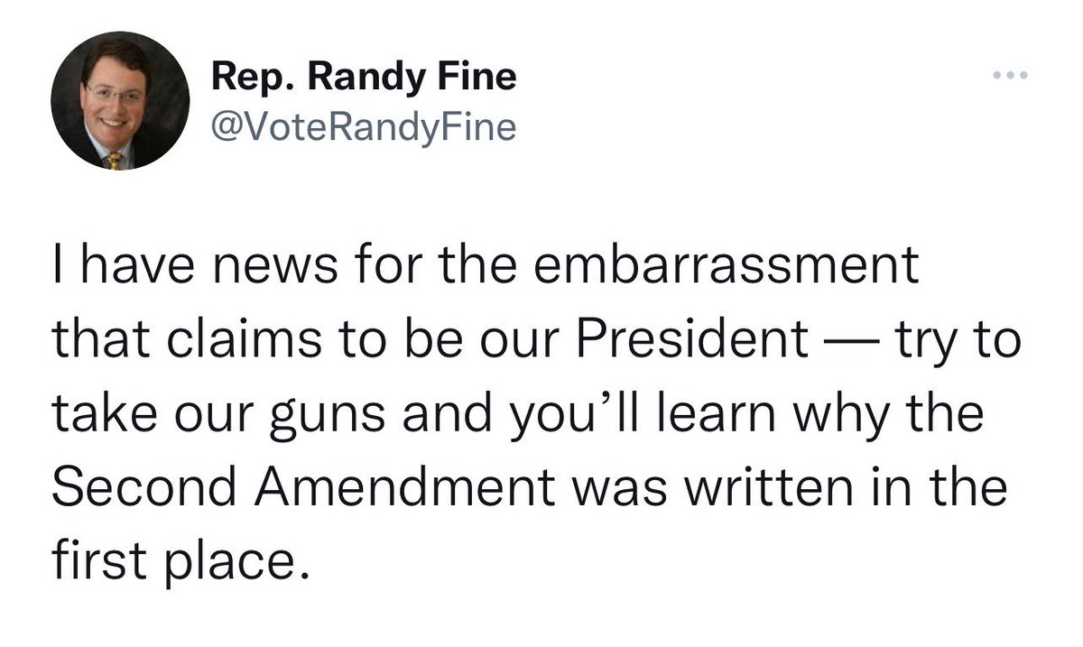 Bluewaveacoming's tweet photo. I lost over 8000 followers and my old account for a hella lot less than this!!!!
#twitterhypocrisy https://t.co/5NdXwUjEn8