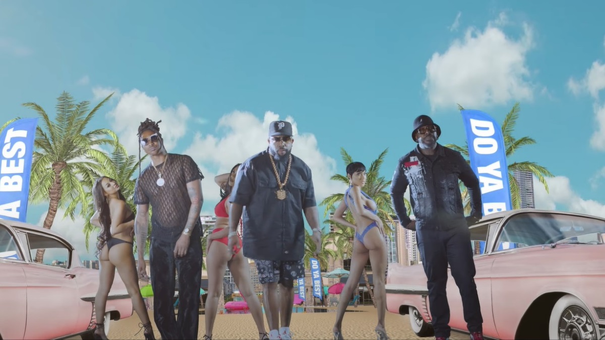 SoulBounce's tweet photo. WATCH: @BigBoi, @sleepybrownatl &amp; @ScottyATL Bring Fashion &amp; Booty To The Beach In ‘Do Ya Best’ 🍑 https://t.co/Lg9tN5oxWL

#BigBoi #SleepyBrown #ScottyATL #DoYaBest #SoulBounce #music https://t.co/2aBKI2rpLN