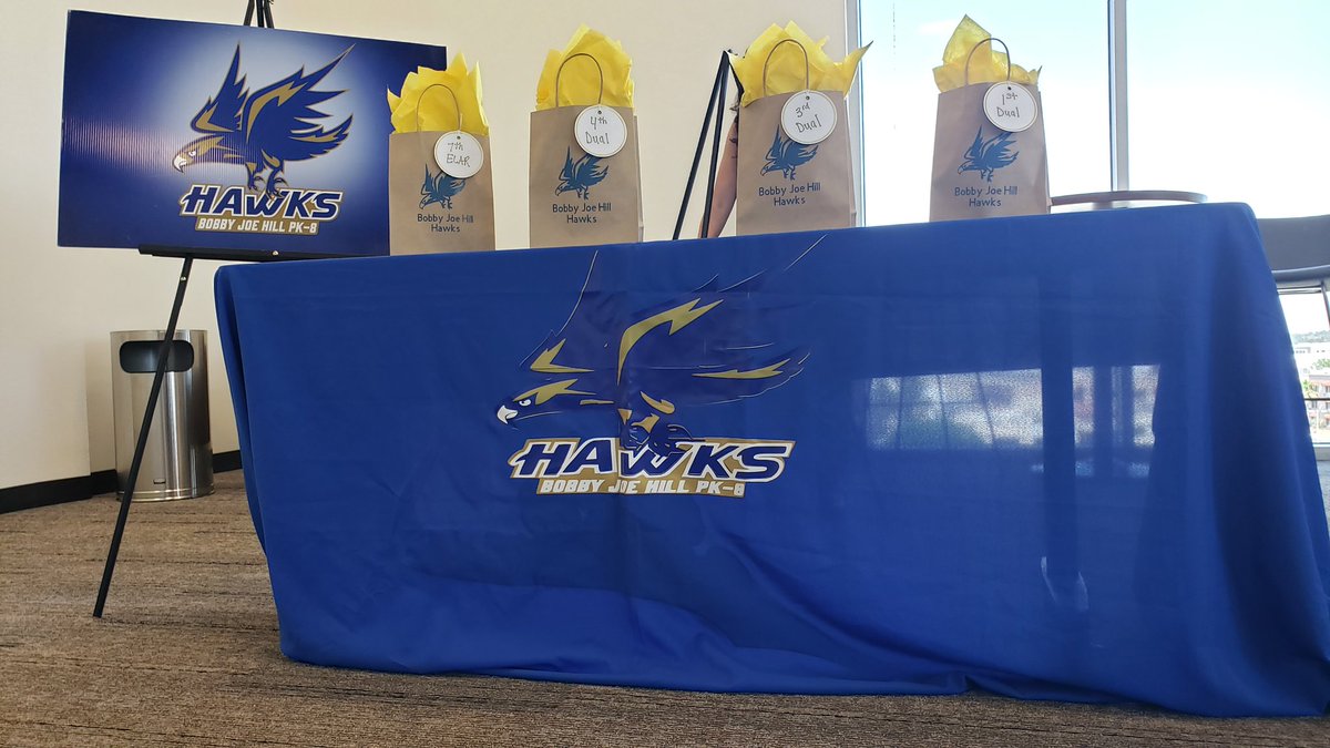 mphillipselpaso's tweet photo. Setting up for MatchDay with our UTEP Residents.  Excited for our incoming residents. Ready to start the journey in education. @utepcoe @EPISD_OC @ELPASO_ISD @AHSGoldenEagles https://t.co/ygFFGXJraE