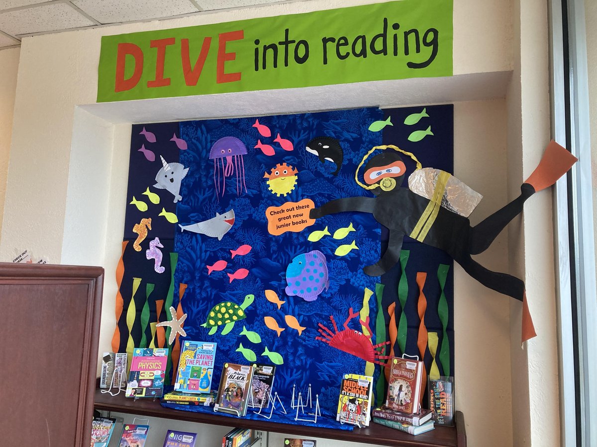 MGRLibraries's tweet photo. Ms. Karen at Riverside has been octopied transforming the library into an experience under the sea! Riverside Library's kick-off is June 10 at 10:30 AM. Enjoy carnival games, crafts, beach bowling, and more!
#galibraries #oceansofpossibility #summerreading https://t.co/s38KSH0Duw