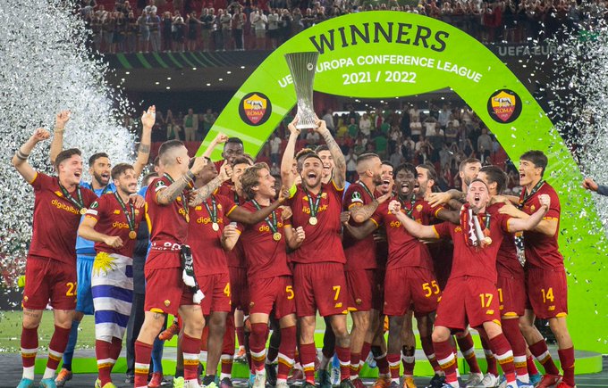 FTopC2cWUAgvBVT?format=jpg&name=small