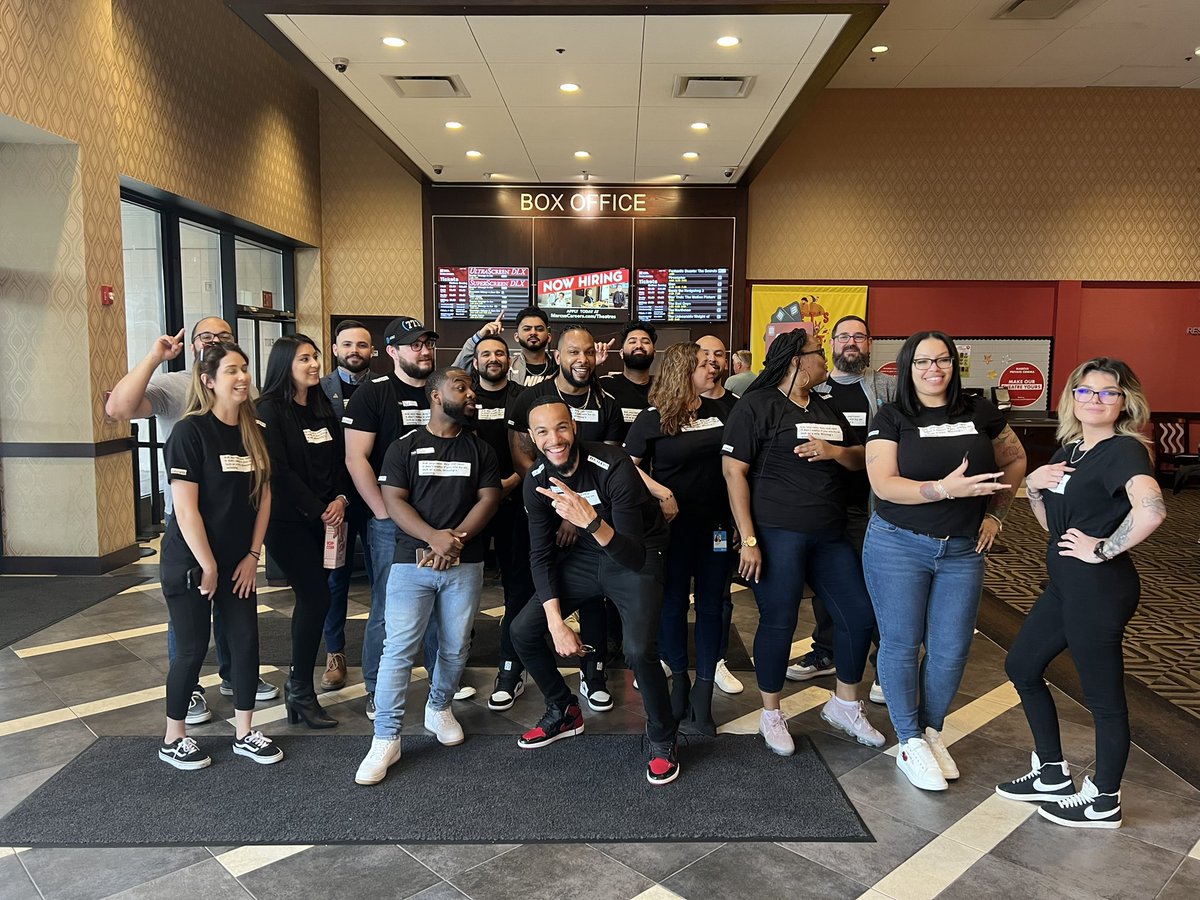 lagacemc1's tweet photo. My first Mind Meld! The experience was incredible &amp; couldn’t have been so without the most amazing team. Also peep our custom shirts, made by yours truly. #makingwaves @Joelattstanley @CommingsDesmond @joe_boxer44 @TomMonahan10 @GreaterLakesMkt https://t.co/xiOHPMEhrC