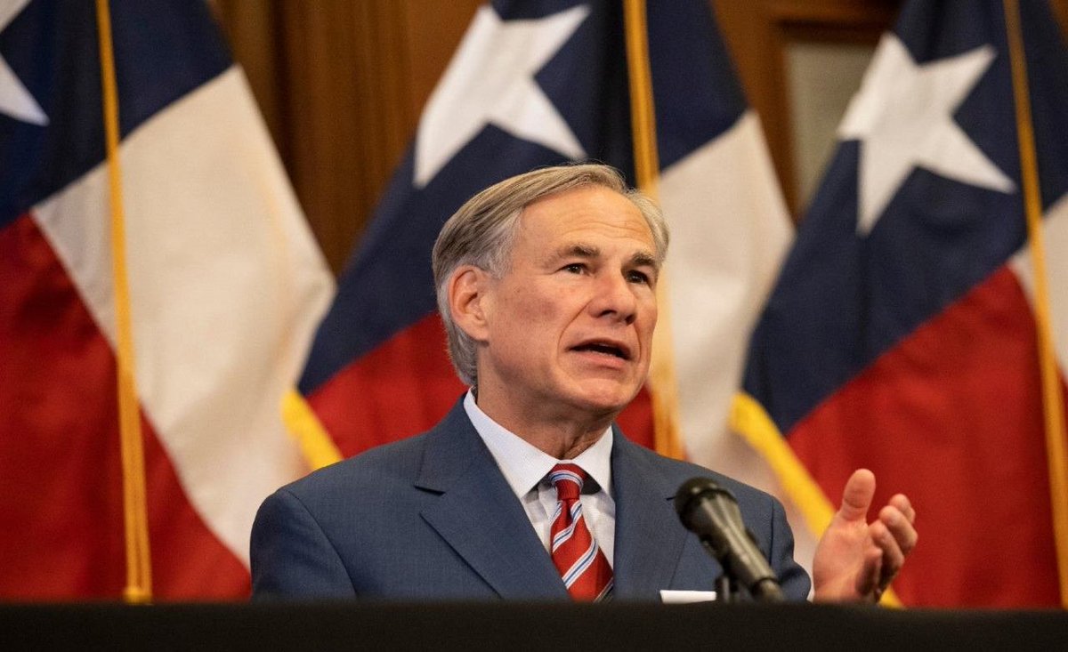 thehill's tweet photo. Abbott attended campaign fundraiser hours after Texas shooting https://t.co/R1rpnKU7gP https://t.co/8NBFMW6NRk
