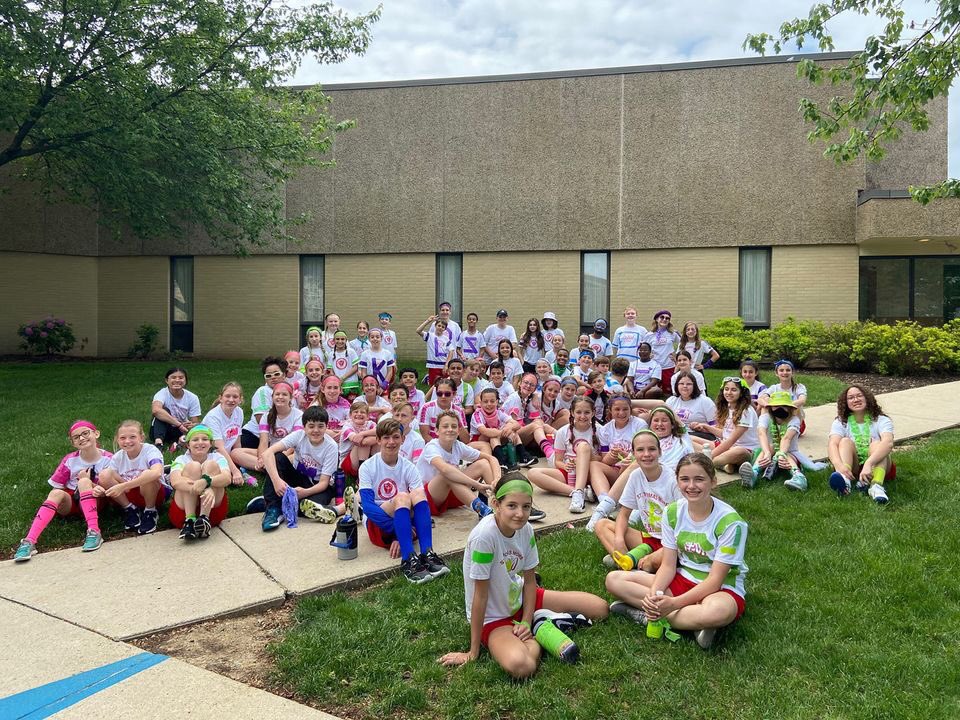 stmschoolatown's tweet image. #STMspirit Chancellor Games 2022! It was a fun morning playing games with our classmates. The competition was fierce, yet friendly with lots of cheering each other on! Great job, Raiders! #STMfun #theSTMdifference ❤️🖤