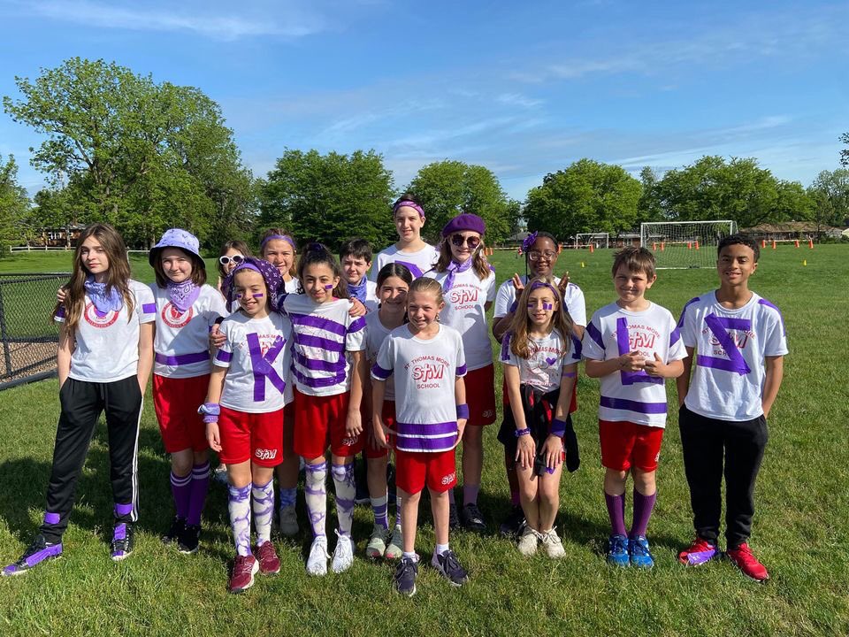 stmschoolatown's tweet image. #STMspirit Chancellor Games 2022! It was a fun morning playing games with our classmates. The competition was fierce, yet friendly with lots of cheering each other on! Great job, Raiders! #STMfun #theSTMdifference ❤️🖤