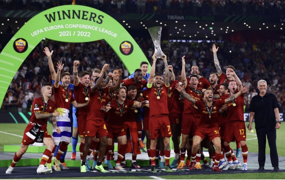 SanderMico's tweet photo. 💛❤️AS ROMA💛❤️ https://t.co/INxHAEXlKD