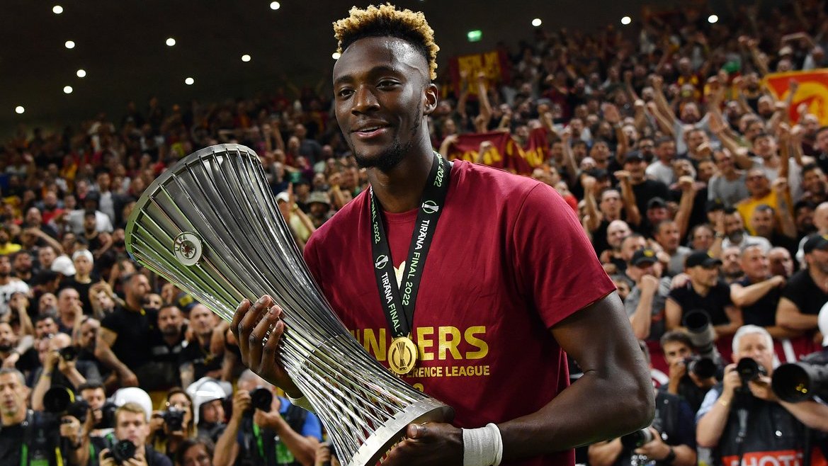 😍 We like the new @europacnfleague.

We think <a href="/OfficialASRoma/">AS Roma</a> do, too. 

#UECL #UECLfinal