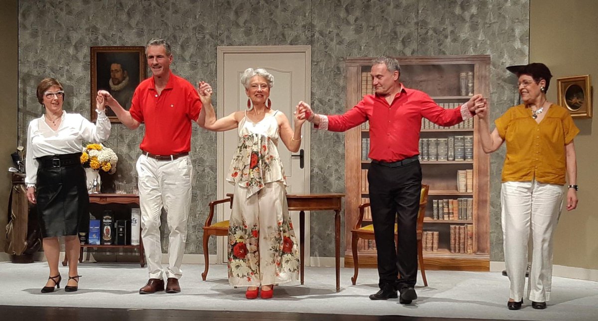 villedemozac's tweet photo. 🇺🇦 🎭 [Solidarité avec l'Ukraine]
Le Théâtre amateur mozacois joue au profit de l'Ukraine à Châtel-Guyon (salle des fêtes) le samedi 28 mai à 15 h.

#theatre #StandWithUkrain #Ukraine  #chatelguyon @Chatel_Guyon @RLV_agglo @TerraVolcana @lamontagne_riom https://t.co/uZBbG1XTyY
