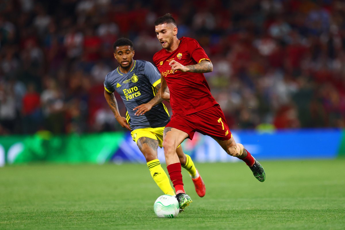 UEL4AR's tweet photo. 📊 لورينزو بيليغريني ونيكولو زانيولو هما اثنان من أحد اللاعبين الذين شاركوا في جميع البطولات الأوروبية لأندية الرجال 

 ✅ دوري أبطال أوروبا
 ✅ الدوري الأوروبي
 ✅ دوري المؤتمر الأوروبي
 ✅ دوري أبطال أوروبا للشباب

#الدوري_الأوروبي | #UEL https://t.co/Ff9xMDn49n