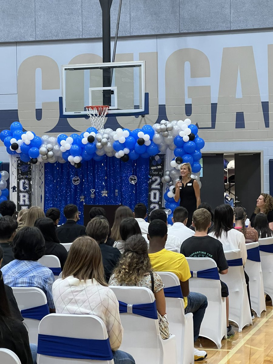 Mrs_CMendoza's tweet photo. JMS 8th Grade Promotion Ceremony!!  So proud of this group of kids.  #JMSrocks https://t.co/2Dr24n2FzE