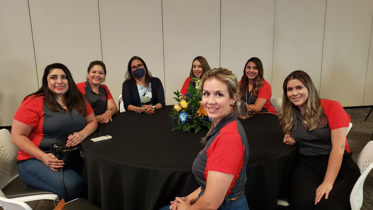 michael phillips (@mphillipselpaso) on Twitter photo Festivities are about to begin...MatchDay. welcome to <a href="/ELPASO_ISD/">El Paso ISD</a> <a href="/EPISD_OC/">EPISD-Opportunity Culture</a> <a href="/utepcoe/">College of Education</a> <a href="/EPISD_HR/">EPISD Human Resources</a> <a href="/TomLeaES/">Tom Lea Elementary School</a> <a href="/AHSGoldenEagles/">Andress High School</a> Festivities are about to begin...MatchDay. welcome to <a href="/ELPASO_ISD/">El Paso ISD</a> <a href="/EPISD_OC/">EPISD-Opportunity Culture</a> <a href="/utepcoe/">College of Education</a> <a href="/EPISD_HR/">EPISD Human Resources</a> <a href="/TomLeaES/">Tom Lea Elementary School</a> <a href="/AHSGoldenEagles/">Andress High School</a>
