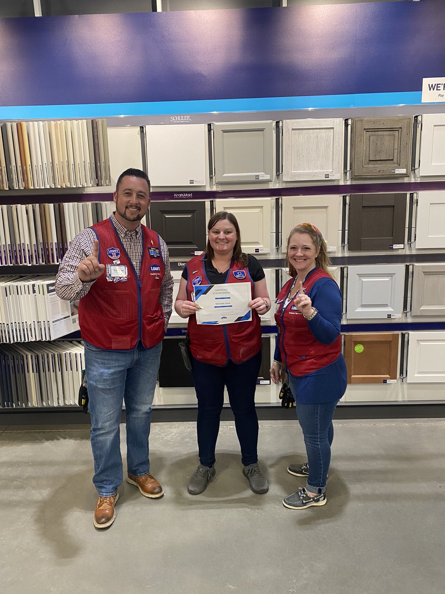 1195Lowes's tweet photo. We had a busy #SpecialtySpotlight this week! Our specialists heard from our @AOSmithHotWater rep, our SASM Michelle was recognized by our distrct team for her graduation for future store manager program, and Flooring Specialist Antonio for being in top 10 for sales this month! https://t.co/JMKUbxzarg