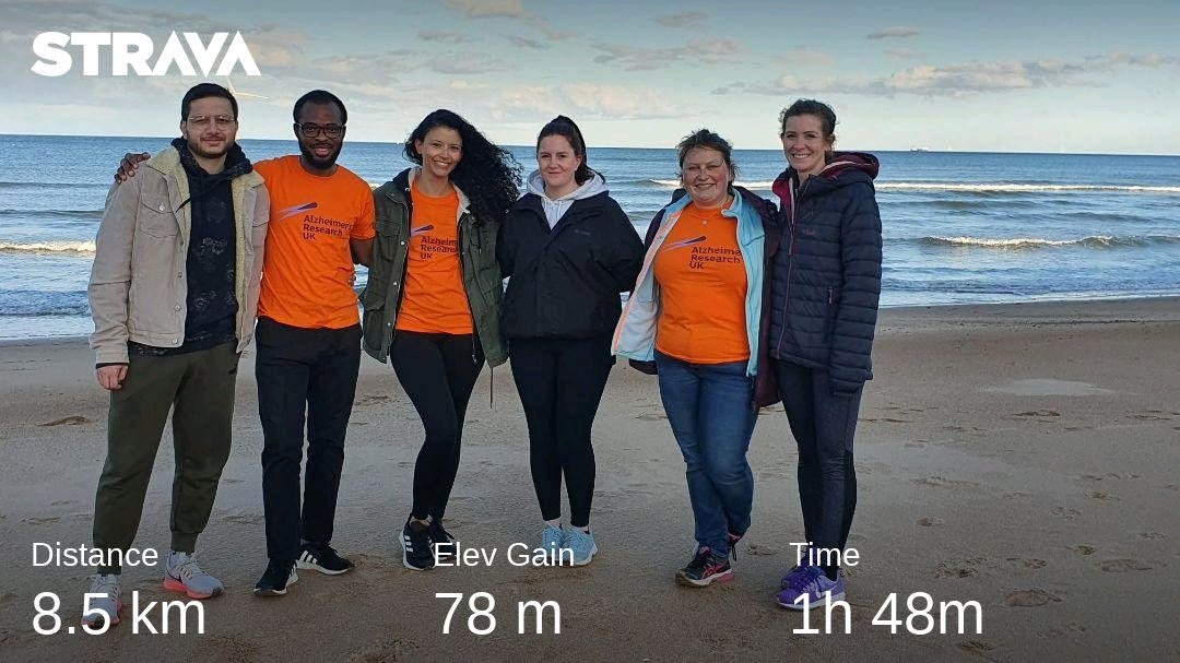 Today for the ARUK #runthebrain challenge, our lab got together to collectively get some more miles in to reach our target of 400 miles! We met up for a lovely beach walk and walked 8.5km. Just the best after a busy day in the lab! Donate at justgiving.com/fundraising/ar…