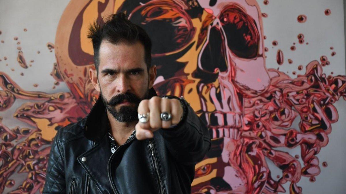 #ElHeraldoPodcast

#MalditaComodidad | “Básicamente es salirnos de esa comodidad para ser auténticamente libres”

<a href="/sonacosta/">SON ACOSTA</a>, leader coaching, speaker, mindfulness, mamá y amante del cambio y <a href="/tomalabarbonmx/">Tomala Barbon</a>, escritor y speaker

#ElDedoEnLaLlaga 
<a href="/heraldodemexico/">El Heraldo de México</a> 🗞📻📺📲