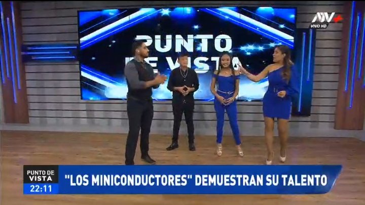 manucarrera_m's tweet photo. El multiverso de #PuntoDeVista!

@juliolulo @KATTYVILLALOBOS

@atvmasnoticias @atv_noticias @atvpe https://t.co/R7uhROlJAG