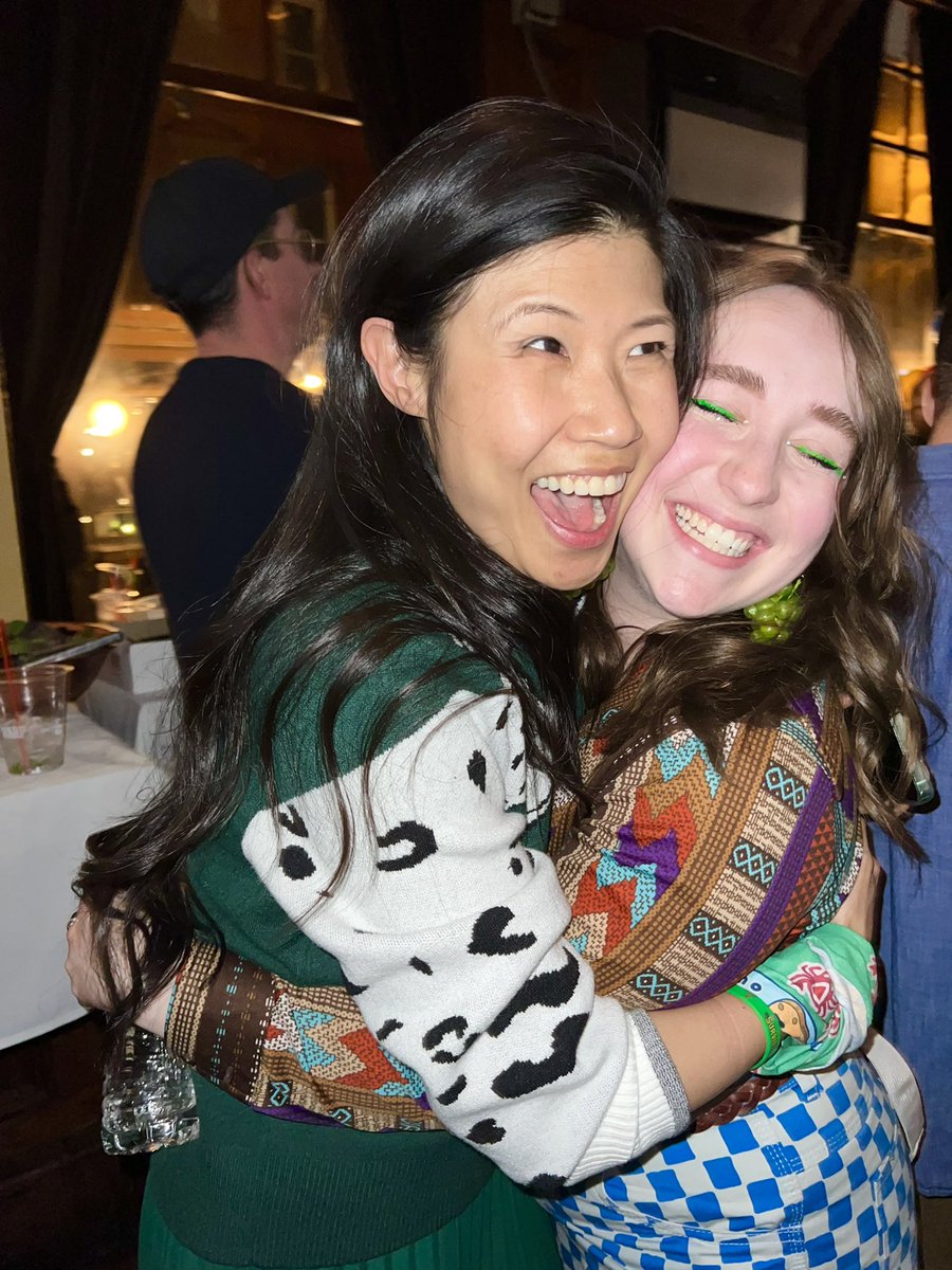 RT @lydia_meredith: so happy to come out of the closet as the biggest jenny kim stan #Survivor https://t.co/sYMBjGonig