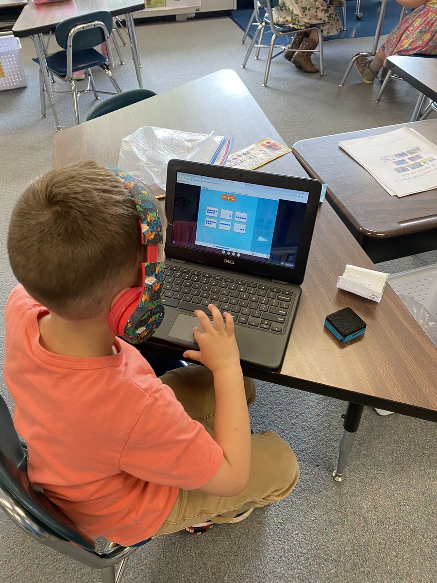MrsDill2's tweet photo. Watching our littlest learners navigate #iReady independently each day always makes my math ❤️ happy. Keep on growing as you #Strivefor45! https://t.co/pl8X2znMB9