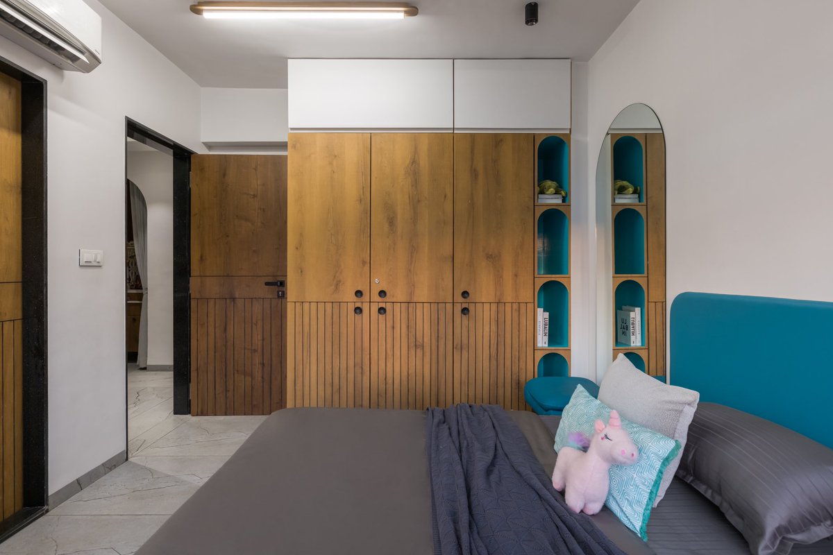 SamhithaStudio's tweet photo. #bedroom #interiordesign #interior #homedecor #bedroomdecor #home #bed #design #furniture #decor #livingroom #bedroomdesign #kitchen #interiors #bedroomideas #homedesign #bedroominspo #decoration #homesweethome #love #architecture #bedding #luxury #sofa #house #interiordesigner https://t.co/bka2CX5xDH