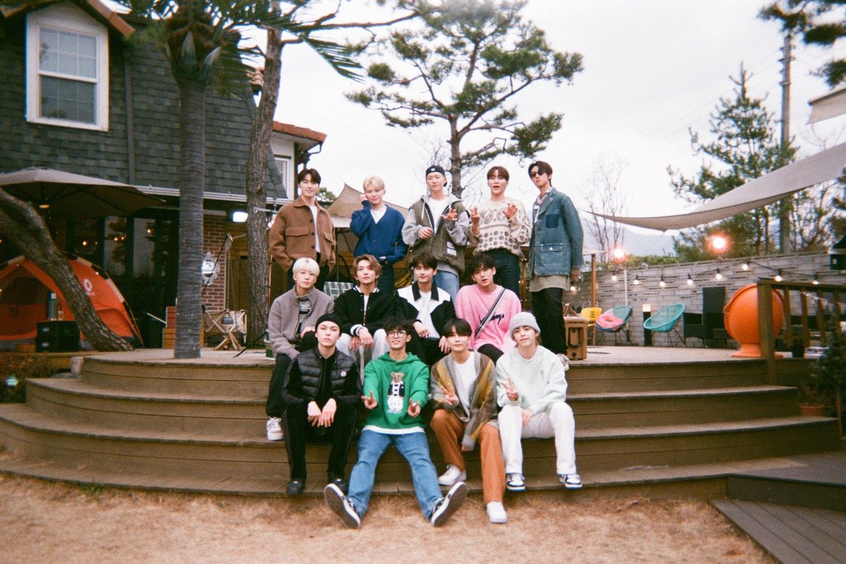 archive7teen's tweet photo. hi♡ this is a new account dedicated to SEVENTEEN @pledis_17 please rt to spread the word, thank you!♡

#세븐틴의7주년_앞으로도_꼬잉꼬잉
#7GoingOn70WithSVT https://t.co/SRlTgwwAbh