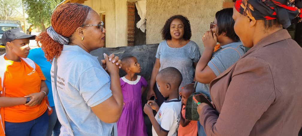 lilian_dodzo's tweet photo. Met with my new friend Doris (in purple) who is a registered child in WVT’s Lake Eyasi AP &amp; whose grandmother (her caregiver) has benefited from a @VisionFund loan &amp; has built a coffee shop in her village - now her source of income to support her grandchildren. @WV_tanzania https://t.co/GTI5wssIOh