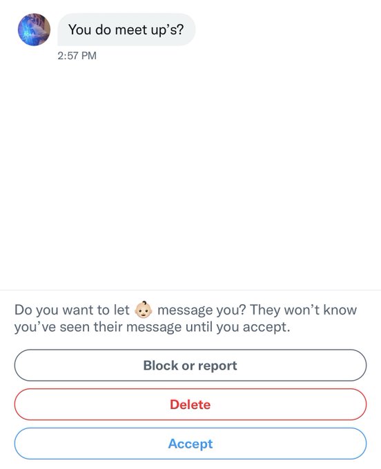 4 pic. Why I stopped checking my DMs ? https://t.co/XzS3Ab6HDH