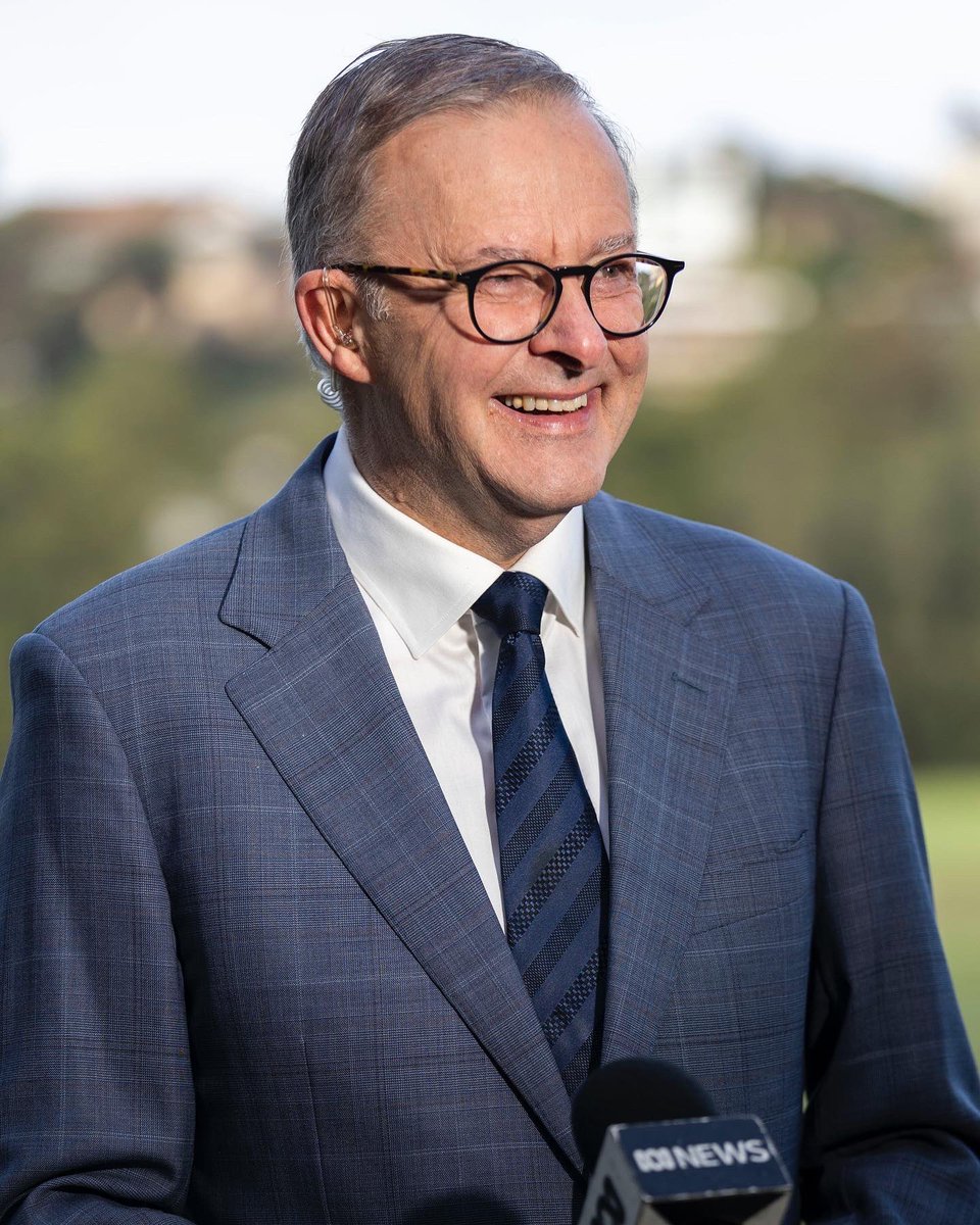 AlboMP's tweet image. Great to be back in Australia. My team and I are eager to get to work on delivering the better future Australians voted for on Saturday.

In the coming week, I will visit Canberra for the first Caucus meeting of the new Labor Government and to swear in my new ministry.