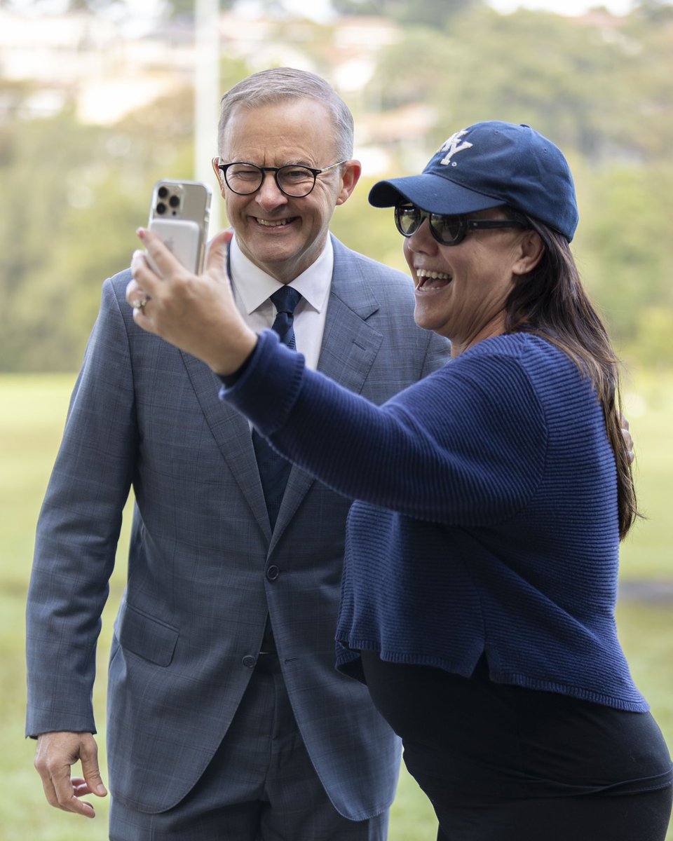 AlboMP's tweet image. Great to be back in Australia. My team and I are eager to get to work on delivering the better future Australians voted for on Saturday.

In the coming week, I will visit Canberra for the first Caucus meeting of the new Labor Government and to swear in my new ministry.