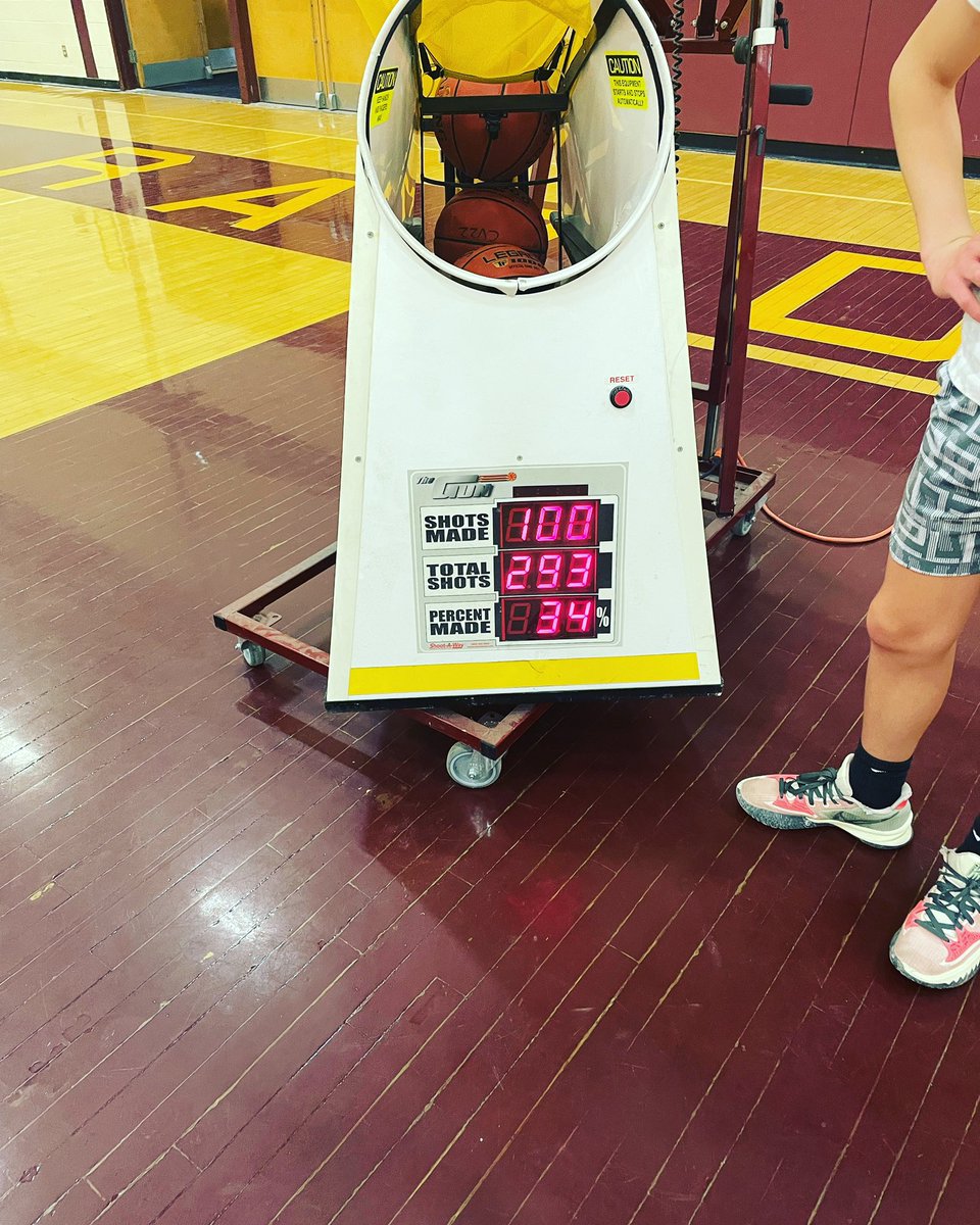 Brian_Smith_GQT's tweet image. We workin’ … rep it out until we get it right. He wants it just as much as I want it! #SummerGrind #WinterShine