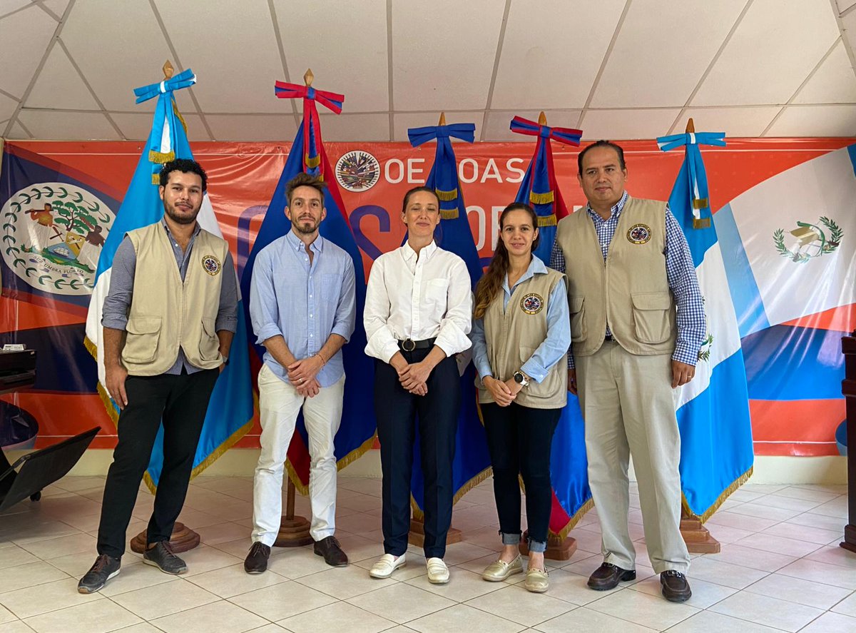 Trust4Americas's tweet photo. Gracias a @OEA_BelizeGuate por la visita guiada a los Centros de Capacitación y Promoción de la Paz "Ta’Amay”, localizados en la zona de adyacencia Guat-Bz🇧🇿🇬🇹
Al igual que nuestro #ProgramaDIA, estos centros comunitarios empoderan a jóvenes con programas de entrenamiento🙌 https://t.co/tNDXQMJqdU