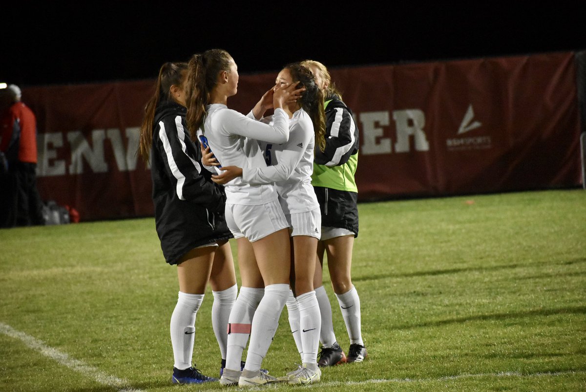 GIRLS SOCCER PLAYOFFS

⚽️ #2 Broomfield 
⏰ 8:00 PM
🏟 Dick’s Sporting Goods Park